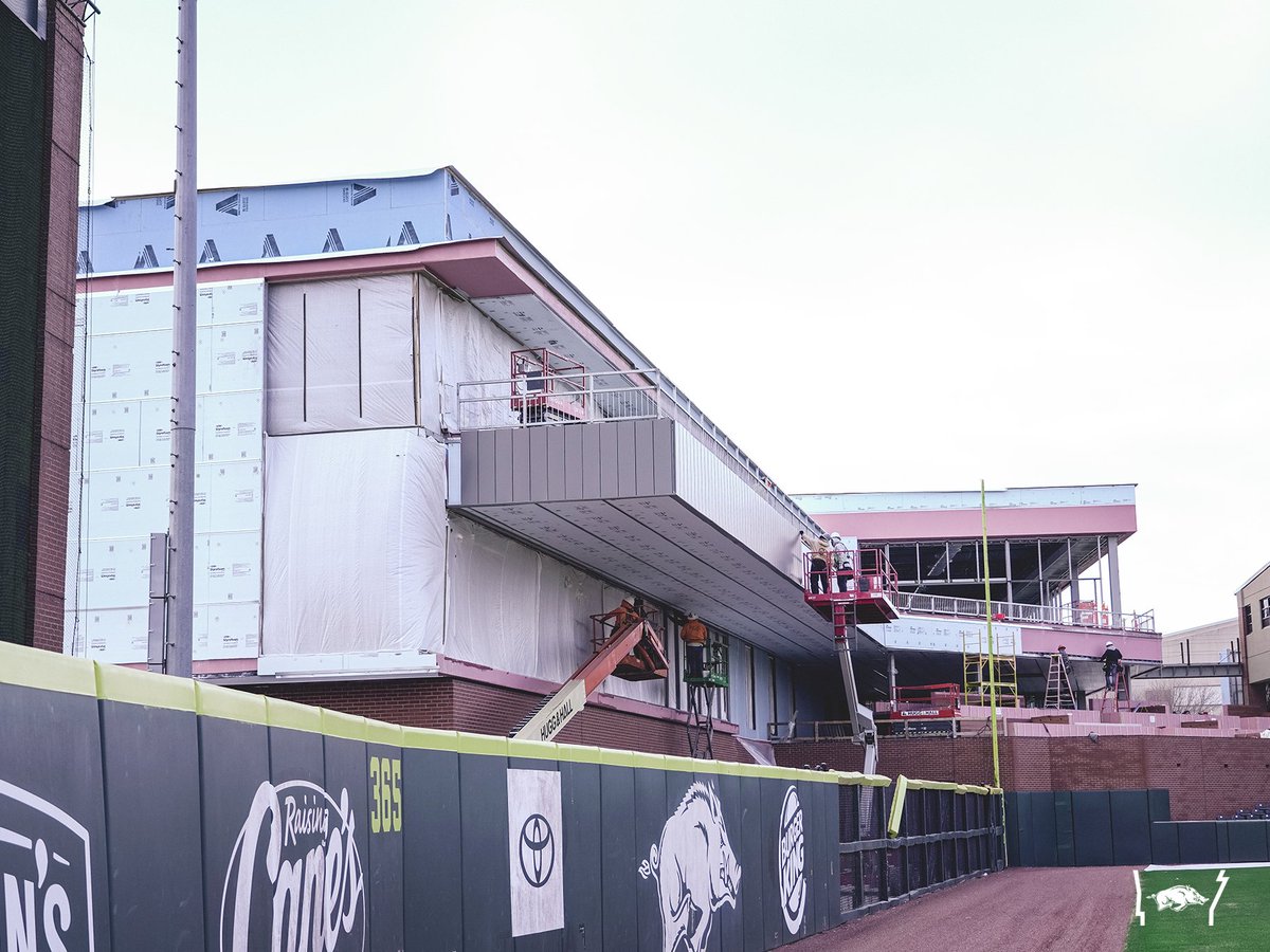 RazorbackBSB tweet picture