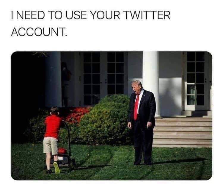 _In0therWords_'s tweet photo. Hey kid! 

#Trump #TrumpSupporters #TrumpIsANationalDisgrace #TrumpTwitter #DeleteTrumpsTwitter #Twitler #CapitolRiots #Washington #Trump2024 😂 #maga #MAGAMorons #MAGATerrorists #MAGAMartyr https://t.co/YgyCNrKEgw