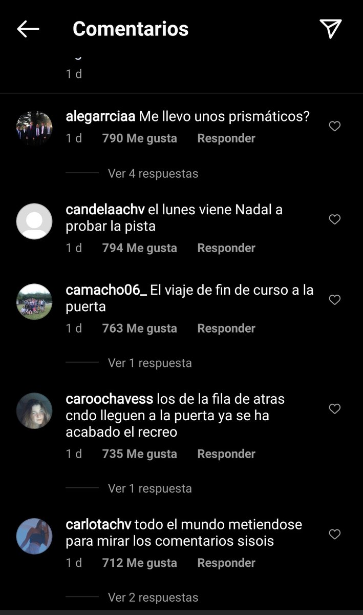 anabeliinn's tweet photo. Me estoy riendo demasiado, yo creo que los del fondo pueden escucharme. https://t.co/MDtduOcIAE