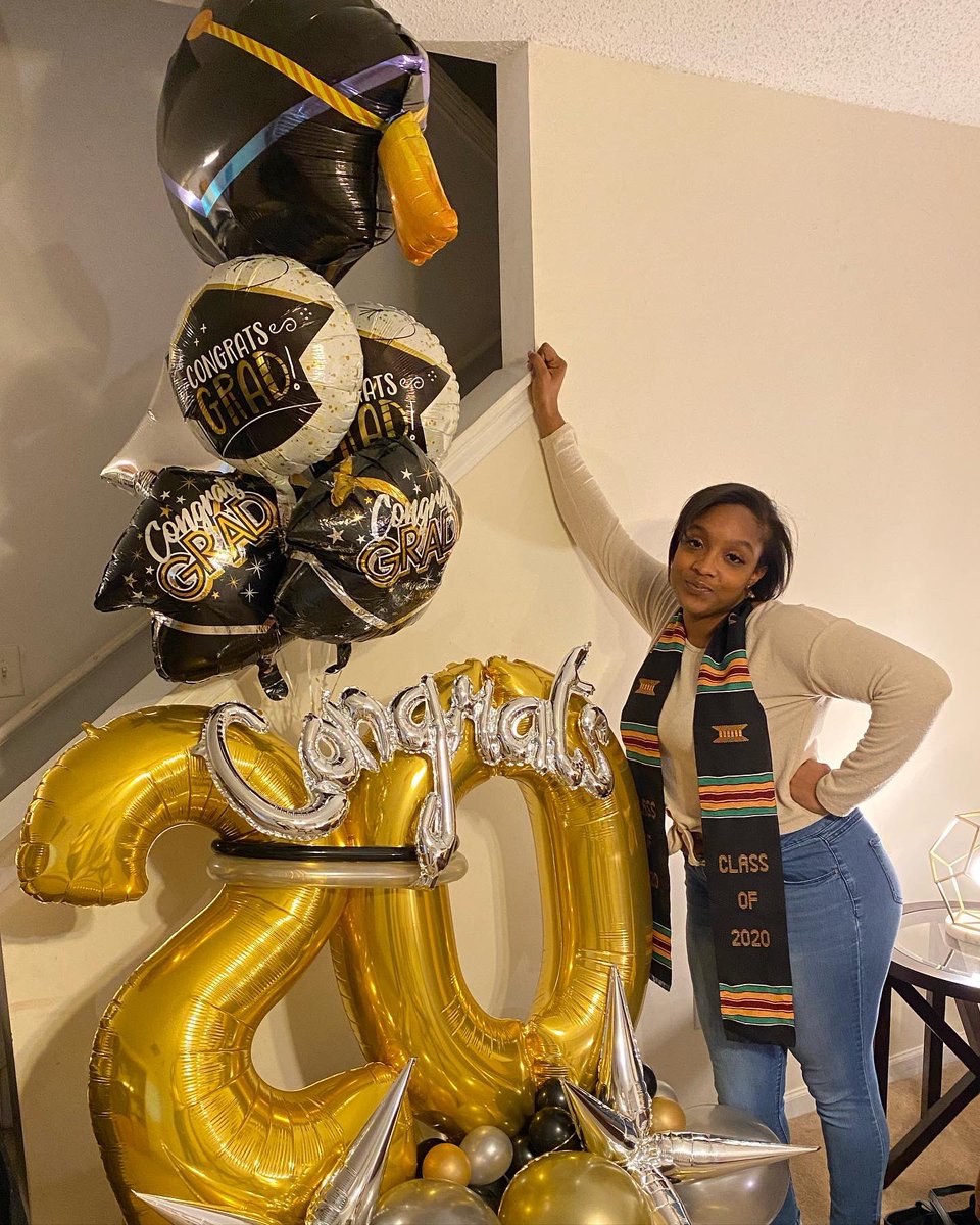 AleyahDanae's tweet photo. Took forever, but I’m finally done! “Obstacles were slowing me, but that buffer molded me.”- my girl Saweetie 🤟🏽💚💛⛏ #UNCC20 https://t.co/8SmqWhg1fz