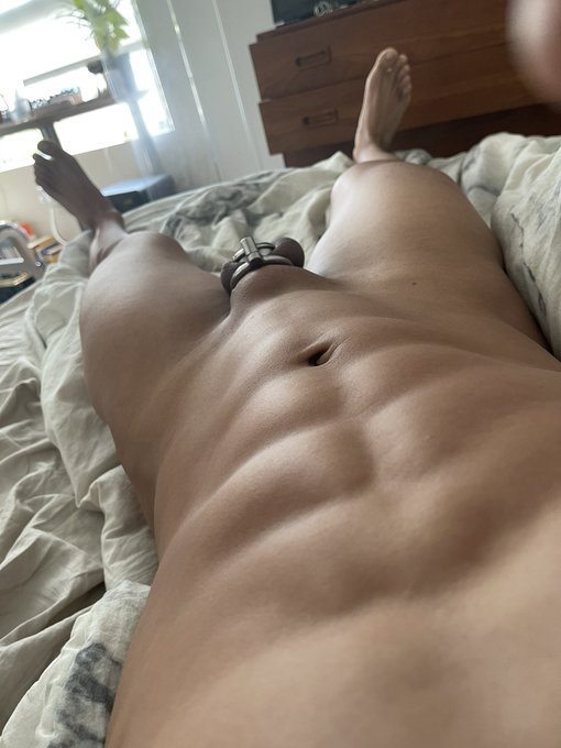 Bulgeless boy #musclegrowth #teamlocked #lockedjock https://t.co/ZP8nRvt0yH<a href="/tag/musclegrowth"class="tags">#musclegrowth</a><a href="/tag/teamlocked"class="tags">#teamlocked</a><a href="/tag/lockedjock"class="tags">#lockedjock</a>