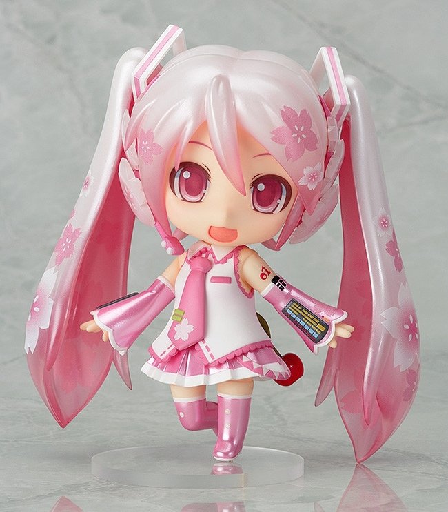 now we have the sakura miku nendoroid!!!