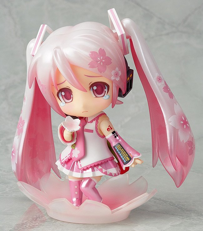 now we have the sakura miku nendoroid!!!