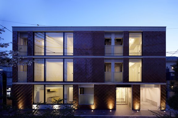 Twitter पर 片岡直樹建築設備設計一級建築士事務所 鉄骨造デザイナーズマンションの建設事例です 道路側見返しのファサードの眺め 賃貸 建築 賃貸マンション マンション 建築家 コンクリート デザイナーズマンション 東京 板橋区 加賀 一棟マンション