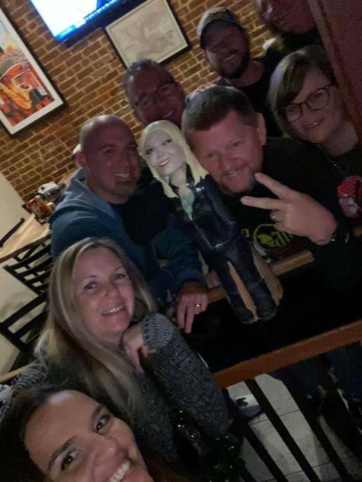 jasminecainrock's tweet photo. Congratulations to Amanda Kendall, our #FindFranFriday winner!! To everyone who took photos and tagged our amazing sponsors @attyfranhaasch, we love ya for it! #FindFran #FranHaaschRoamingGnome https://t.co/LB9BXUD8mD