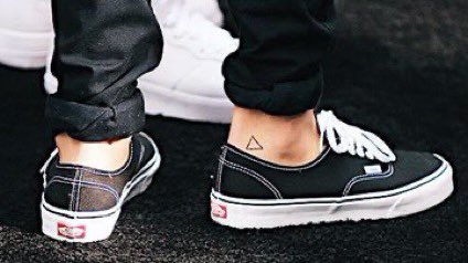 thought i made it obvious; one direction; a necessary thread