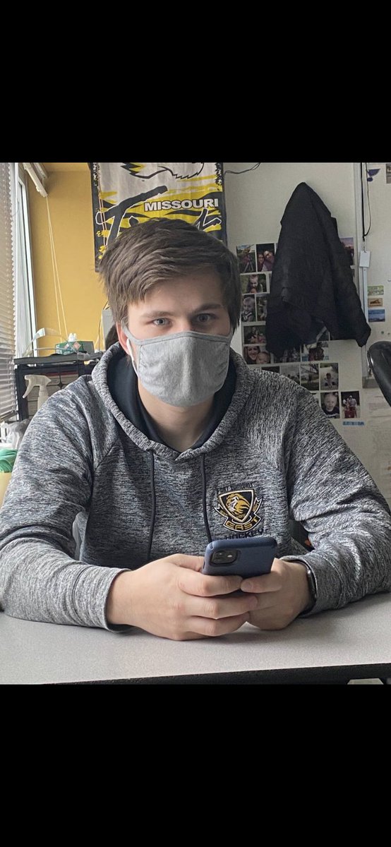 UpdatesColes's tweet photo. Cole enjoying some free time after spending all week on a big project! (1:57pm) https://t.co/YUjVi7TiKZ