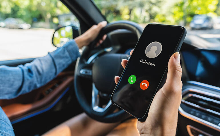 MyRoboCash's tweet image. During the Covid-19 pandemic, robocall scammers have achieved a 290% increase from 2019 in obtaining personal information. &quot;The plague of unrecognizable phone calls continues feverishly.&quot; tek.io/2KPxUsw #RobocallMitigation