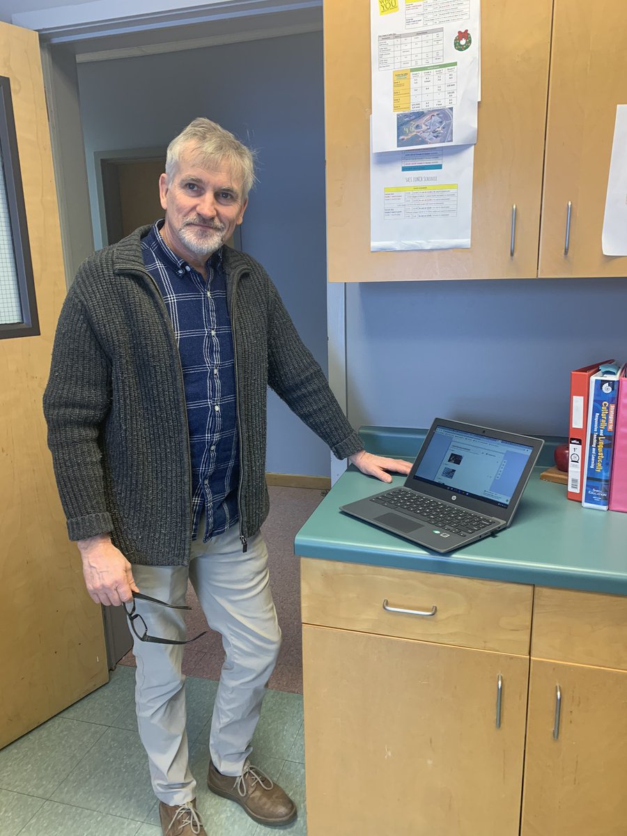 StAndrewJunior's tweet photo. We had a very productive week at SAJS, with exciting professional development & preparations for students. Check out Mr.MacDonald learning to embed his voice with Gaelic language in google forms, our TAs work and breakfast program getting stocked up. #SRCEpd https://t.co/M7pNl23FLp