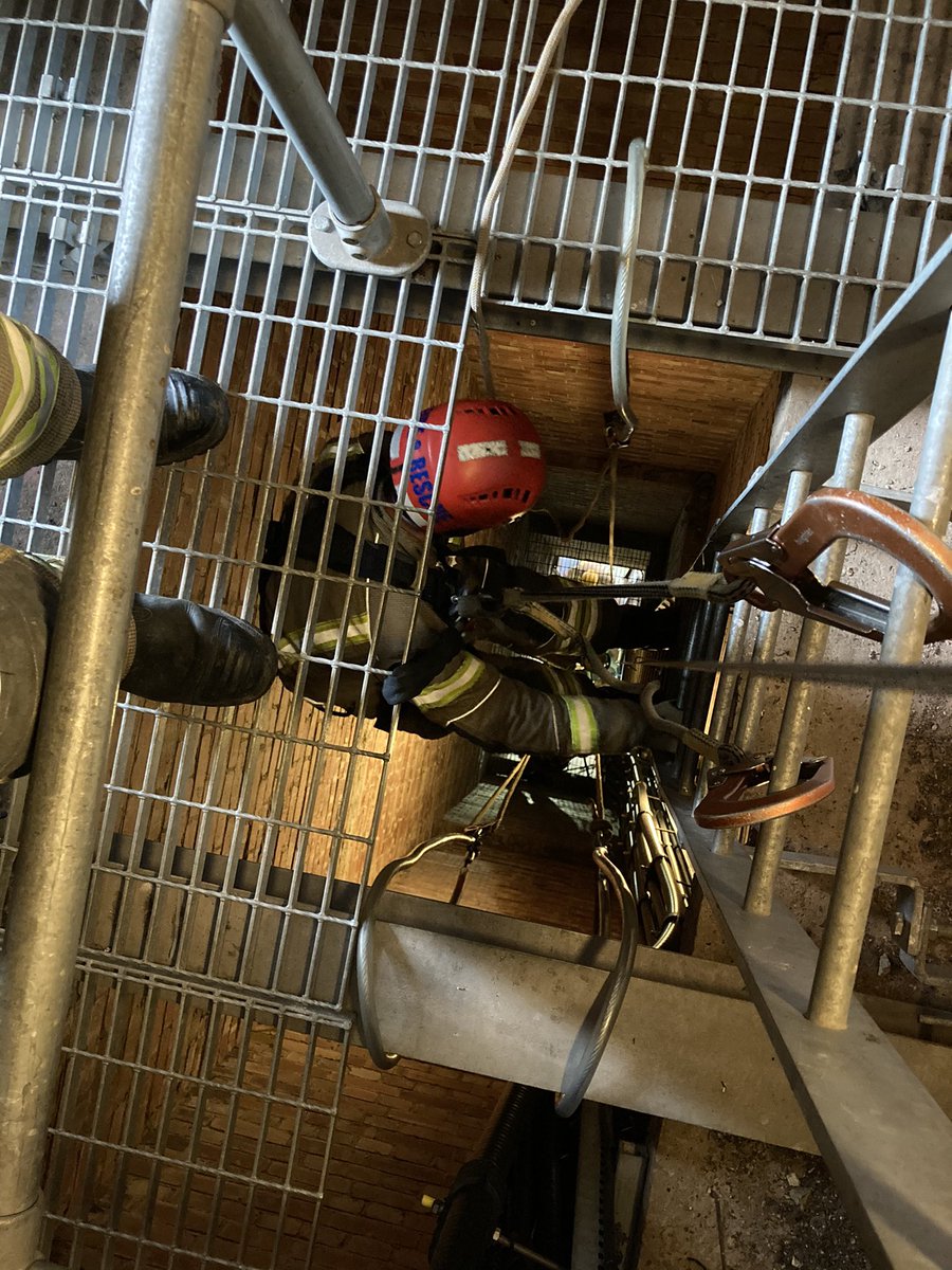 AscotFire's tweet photo. Heights rescue this week with this simulated sewer works rescue scenario #adred https://t.co/55giurk6Rk