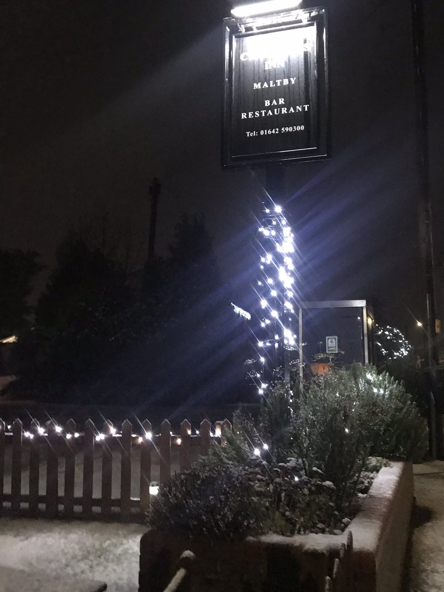 Lovely start to the weekend on this snowy evening - enjoying our <a href="/Chadwicks_Inn/">Chadwicks Inn Maltby</a> at home menu 👌Absolutely delicious and a real treat from all the Christmas cooking! We’ll definitely be back #takeouttohelpout