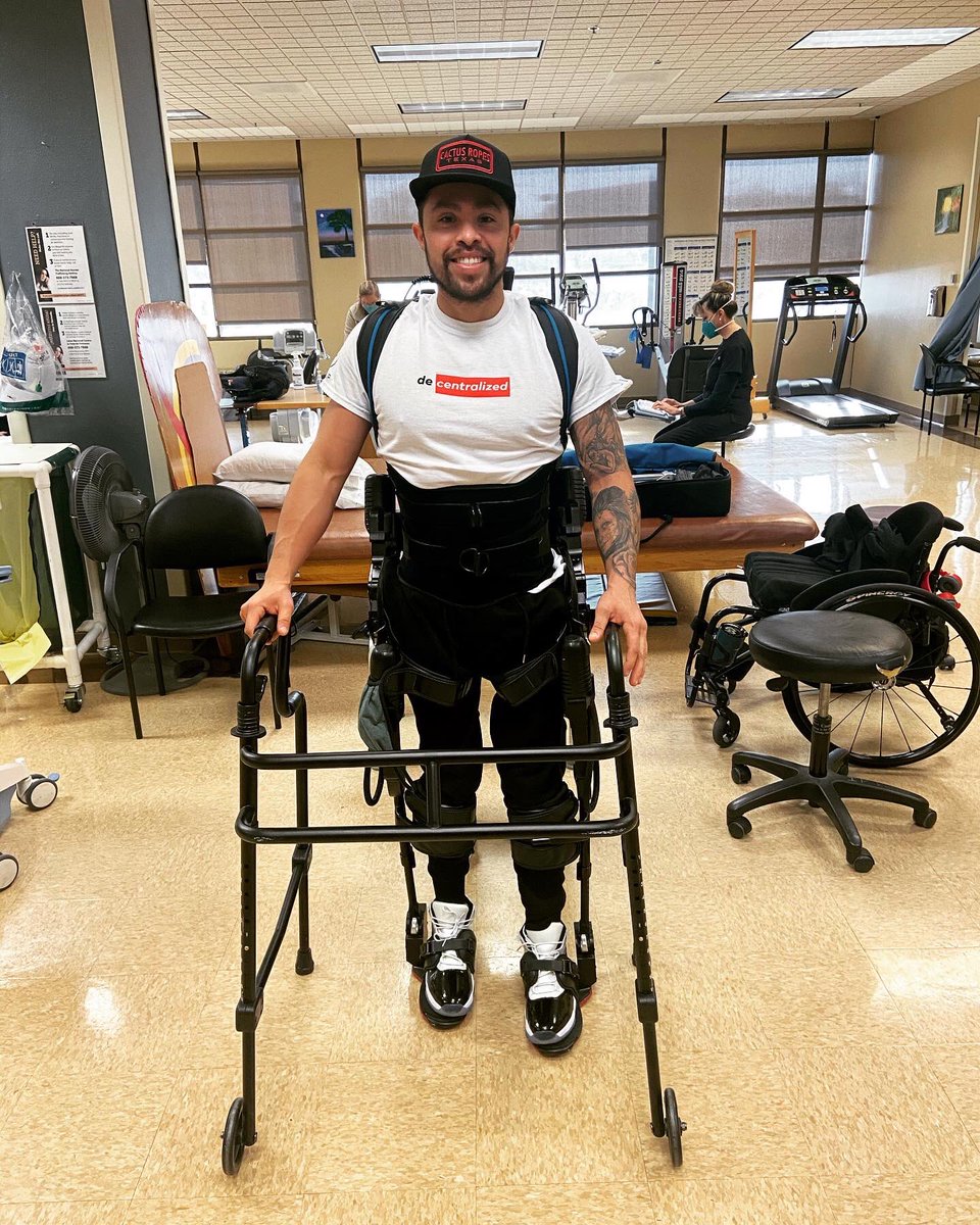 maldo_cristo's tweet photo. Do you know someone looking for a standing #wheelchair or motorized wheelchair?
🦽
Send me a DM for more info. Referrals are appreciated 👍🏻
#share #like #comment #repost
#recoverywarrior #spinalcordinjuryawareness #strengthsystem #decentralized #medicalequipment #Facebook https://t.co/hTDE0U13Sy