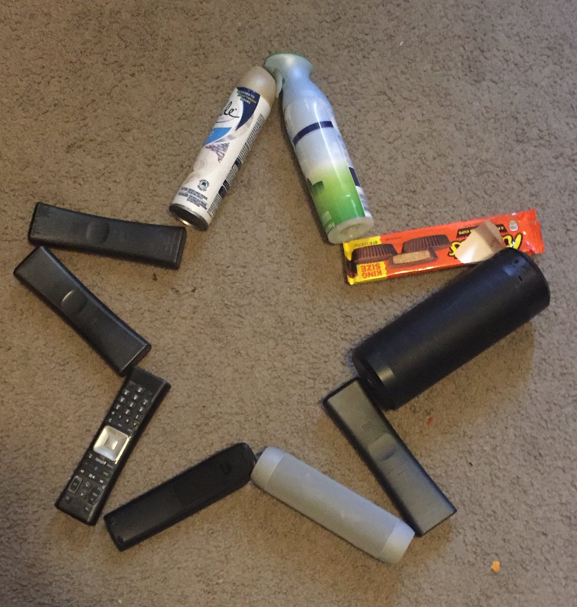 CMSvisualart's tweet photo. Do you find that you have too much stuff lying around that you don't want or need anymore? Try making Found Object Art with it, like these art students did this week! #toomuchstuff #useyourcreativity https://t.co/DQWozodC6J