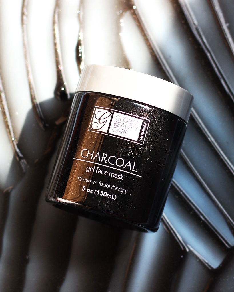 Plans for the weekend? Masking all my problems away✨😌 #globalbeautycare⁠ 

#skincare #skincarecommunity #crueltyfreebeauty #skincarejunkie #skincareroutine