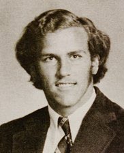 HEAD COACH THREAD! With all this HC talk and my craziness oozing out- or passion as I see it. Dedicating a thread to the best coach I know. And the man that is responsible for my passion and love of football. Sharing many stories and clips below. 1/