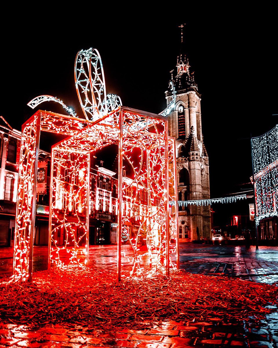 NicoMarcq's tweet image. May this year 
be our Greatest Gift 🎁 
-
Que cette année 
soit notre plus beau cadeau 🎁 
See you Next Year ! 👋 
🎅🏼 🎄 🎁 ❄️ 🦌 
.
.
#monnordenor #france_focus_on #bitsofbuildings #travelandleisure #cntraveler #theweekoninstagram  #hellofrom #hello2021 #hellofrance