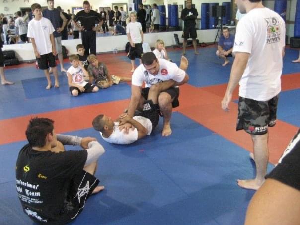 mrdONtweeter's tweet photo. @ShogunRua Still a fan and always will be.   Thanks for coming to KC to teach the seminar many years ago!   You’re the best bro! https://t.co/P7TUJ2MlNg