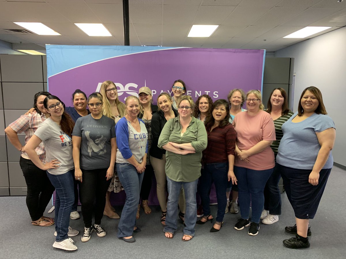 It’s my one year work anniversary with @APSPayments 💜 Made some amazing memories, worked hard and learned a ton! Cheers to more learning and teamwork ahead 🥂