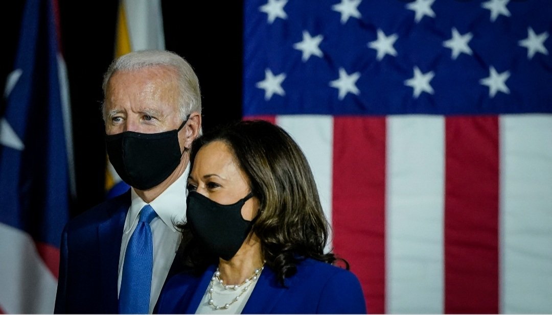 WeaverTristan's tweet photo. @FBI Here is the 2 that destroyed the country....FYI The Federal Bureau of Investigation is the domestic intelligence and security service of the United States and its principal is to be there for its people not these jokes its your country to save it 💯 https://t.co/uBKaMKukz4