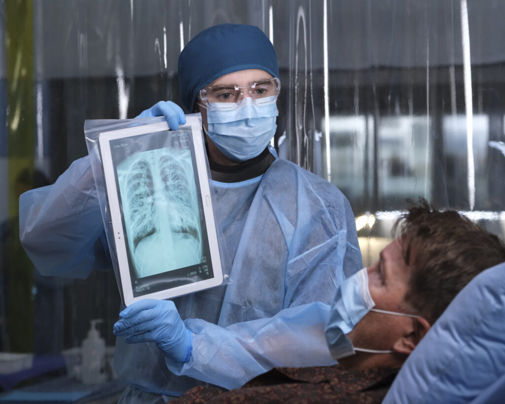 socialcaira's tweet photo. Che sensazione strana vedere la propria realtà in TV.
"Ma non é un sintomo ' -" Da oggi lo é"
#GoodDoctor https://t.co/4ek9mZIyVI