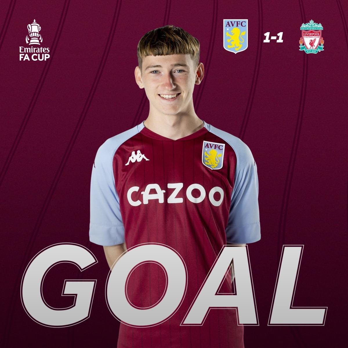 TorSexual's tweet image. Whatever the result the little lads joy has made my night. Come on boys #UTV @AVFCOfficial