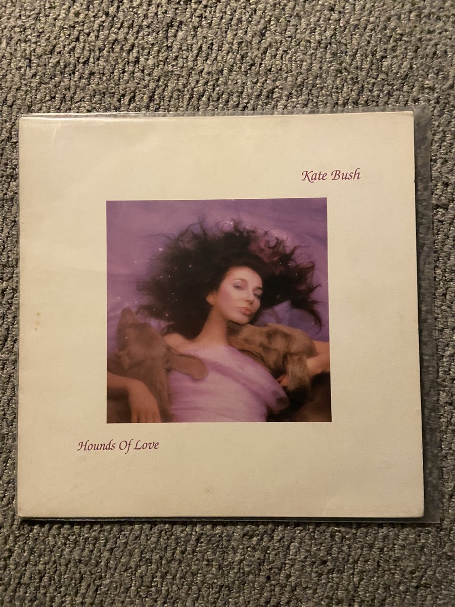 Kate Bush - Hounds of Love (1985 Pressing)Kendrick Lamar - To Pimp A Butterfly Kero Kero Bonito - Flamingo (RSD Exclusive 7”, limited to 300 copies)MGMT - Oracular Spectacular