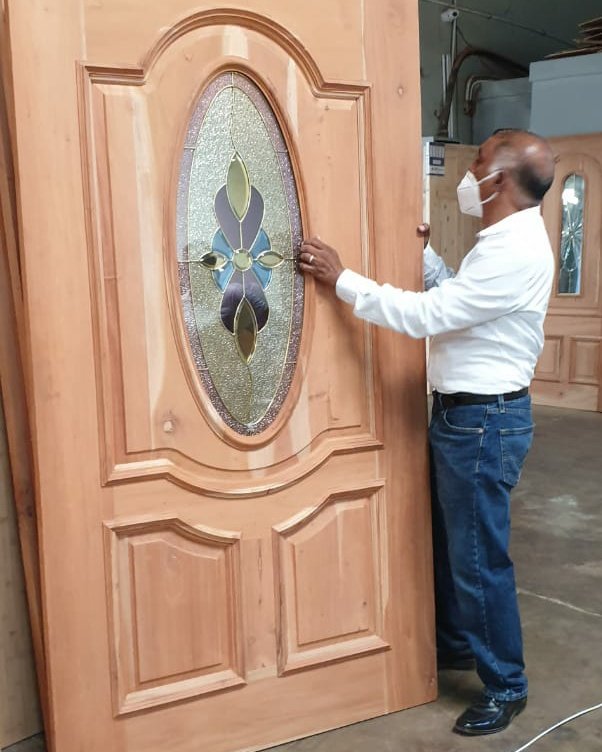 DrNormanDunn's tweet photo. Can you believe this door was made right here in Jamaica? #BuildBackStronger #SupportLocalManufacturing @AndrewHolnessJM @AudleyShaw @RichardPandohie @MIIC_Jamaica @thePSOJ @theJMEA_ https://t.co/o779jVfz4P