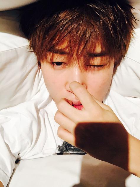 Jimin's bared face– a devastating but needed thread;