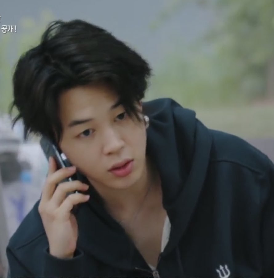 Jimin's bared face– a devastating but needed thread;