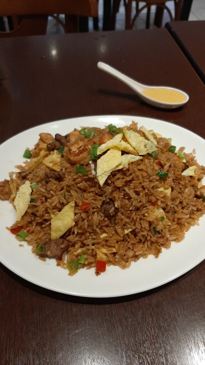 luceliosilva7's tweet photo. Aquela Comida peruana https://t.co/9dNNrw3UFC