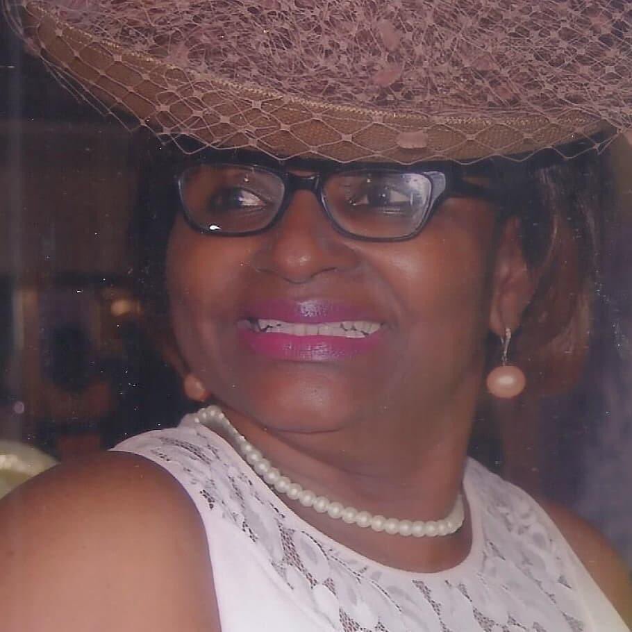 bee_kika's tweet photo. Countdown to Another Year Begins...
Through all the changing scenes of life.
In sorrow and in joy. I give thanks to his Holy Name.
#BirthdayGirlSparklinglikeDiamondsinTheSky
#January12loading
#MummyEjima
#MamaBoyz
#Godstimeisnearest
#Godhasnotforgottenme
#ThankYouLord https://t.co/8oDE7lUVXk