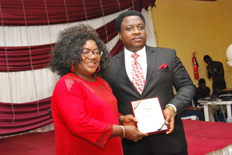 nollyfans's tweet photo. #Ehiliz and #RevBayooyekan honoured https://t.co/JCDJBS9Ekh