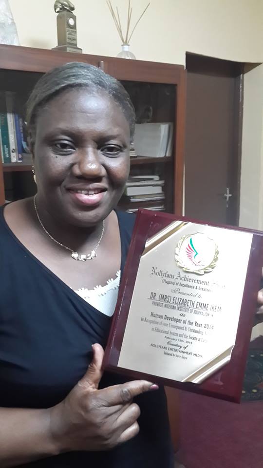 nollyfans's tweet photo. Dr.Elizabeth Nkem https://t.co/FKjHnUxFM6