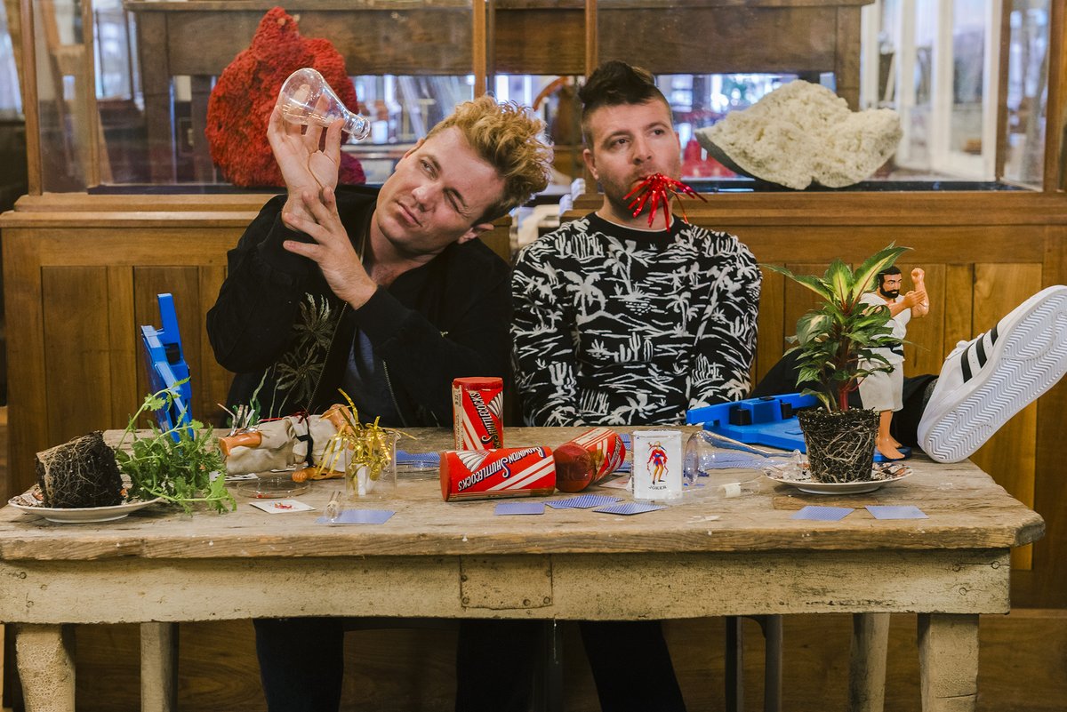 X929's tweet photo. #EinsteinsofConsciousness; the final album from our friends @USSMUSIC is out today! We chatted about EVERYTHING today... listen and love them as much as we do!
--> https://t.co/U2c3V6pZze https://t.co/Xb8EZ7abXf