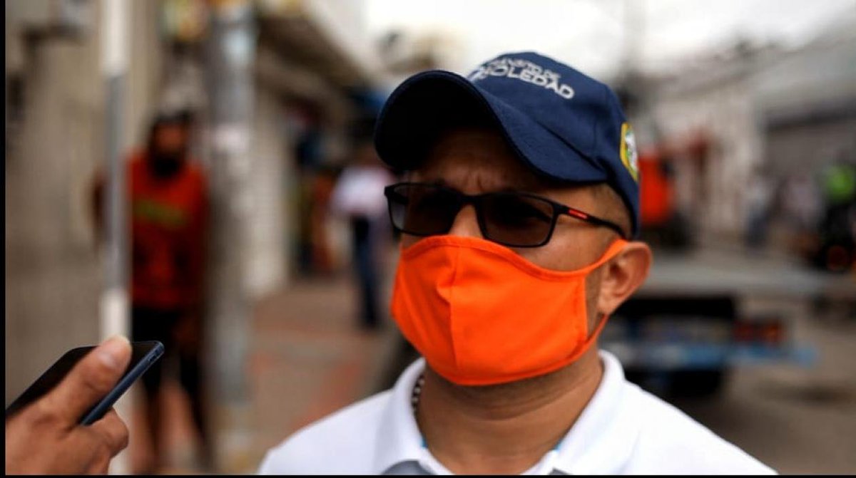 zonacero's tweet photo. Murió mujer que iba de parrillera en moto arrollada por articulado de Transmetro
https://t.co/7rxwxUZToI. https://t.co/56yXZxmAWV