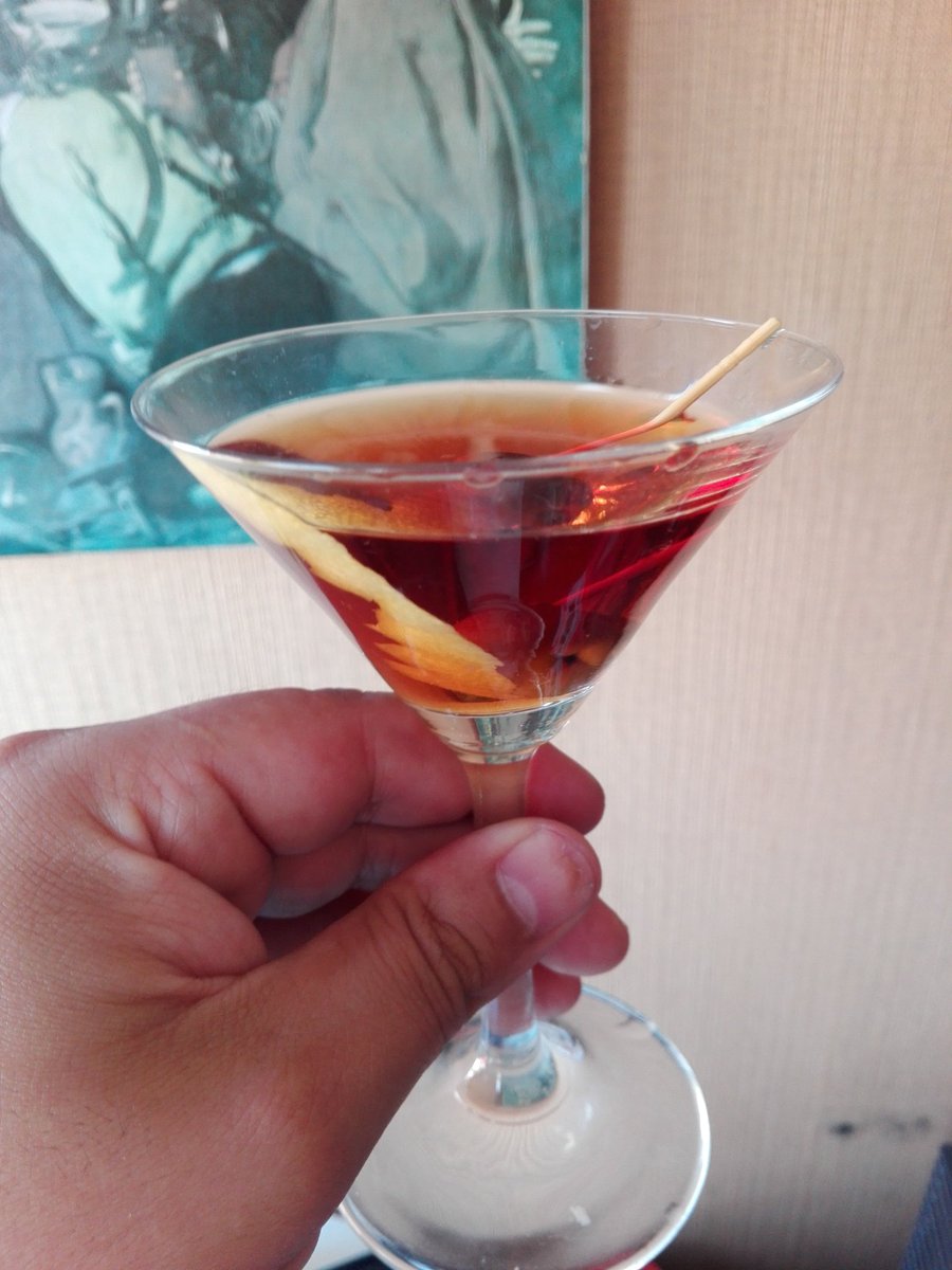 alfredosaid_as's tweet photo. Al Fin es Viernes
y mi Manhattan lo sabe
😅🍸
#Catchagua
#Posom
#FelizViernes https://t.co/CLkW0aEFTQ