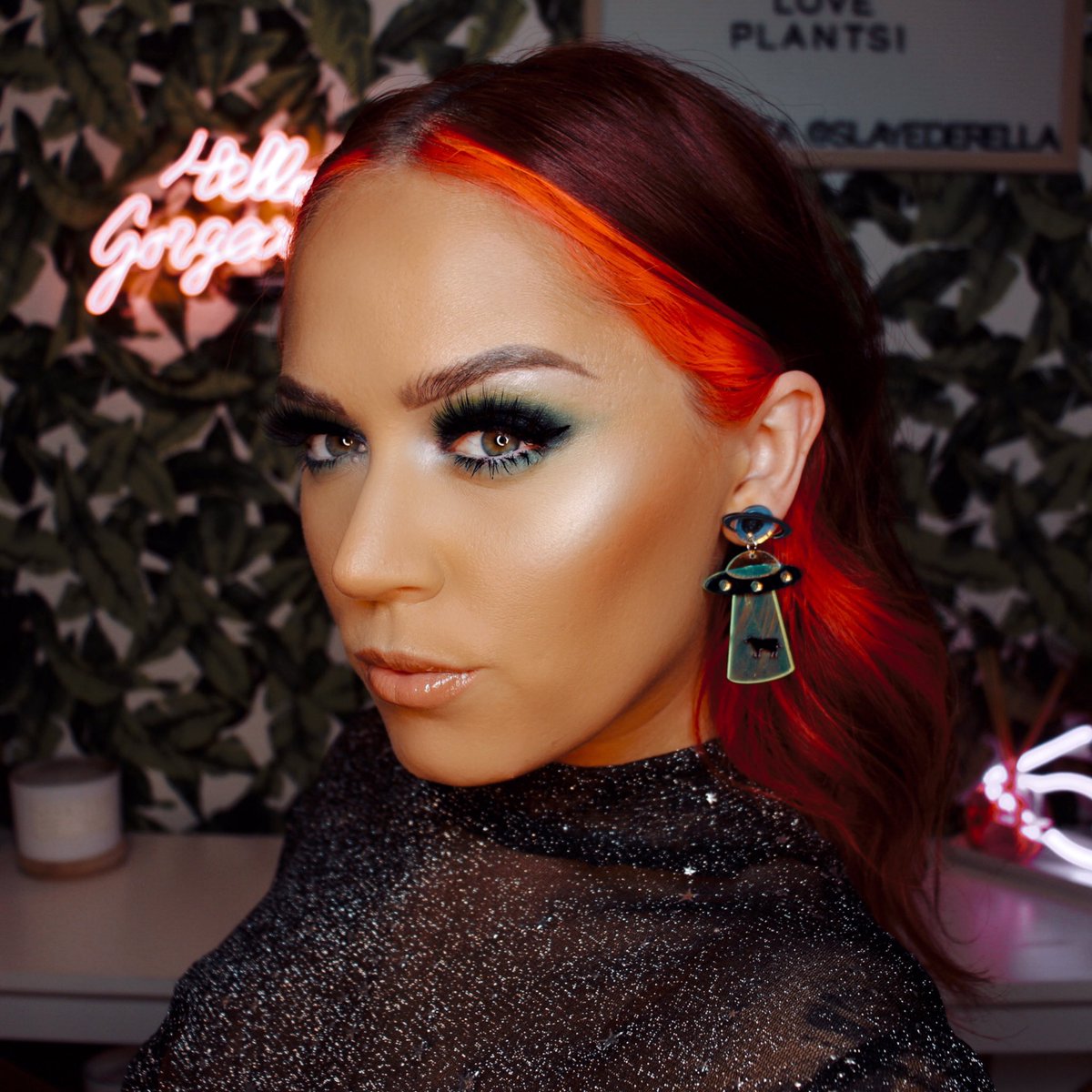 Slayeder3lla's tweet photo. @MannyMua733 Remember this face boo! #lunarbeauty https://t.co/jIjPeihe4L