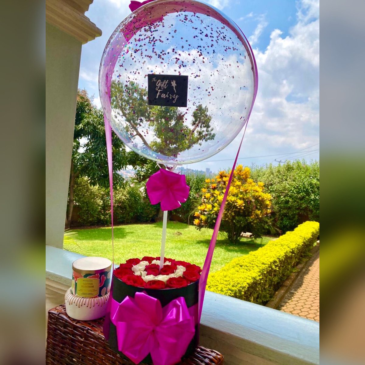 buntu_elizabeth's tweet photo. @BlaireShany @UG_confesses You should go ahead and gift yourself too😃. Feel free to dm https://t.co/H7FHQsONxs