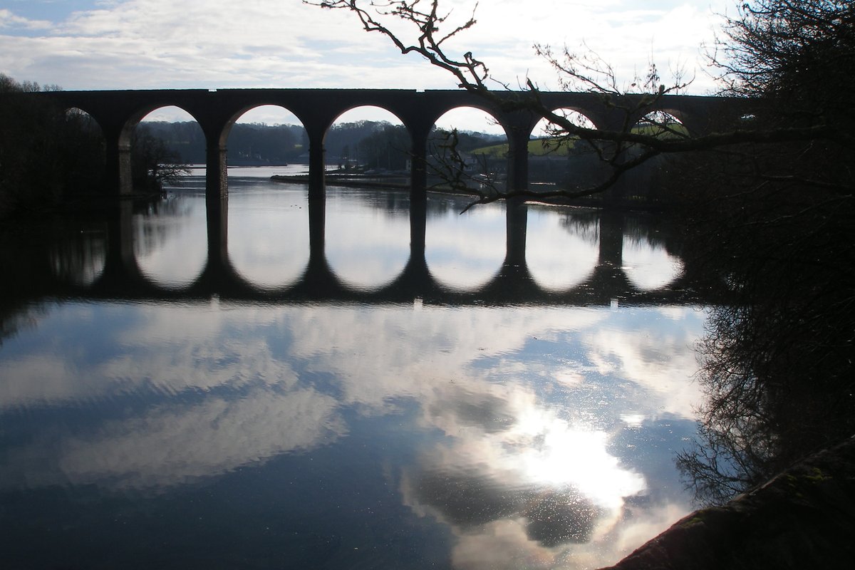 Westcountrywand's tweet photo. Lockdown photo - although not from today's lockdown walk, this is one of my favourite #Cornish spots - #ForderViaduct near #Forder over the River #Lynher . https://t.co/W6zVvIhaji