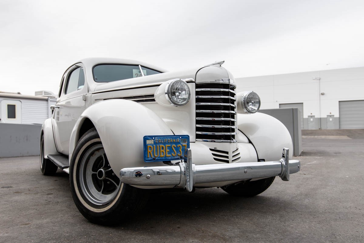 tcordervegas's tweet photo. Our guys over at #FindlayCustoms are fixing up this sweet 38 Ford. #38Ford @FindlayCustoms https://t.co/9fFXjxnOMU