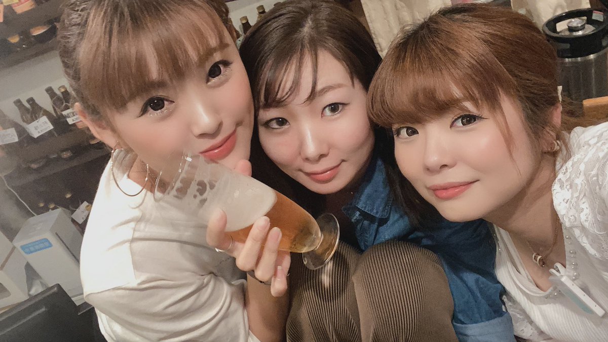 hisaka6900's tweet photo. 3BBA会👭
貶し愛トリオ❣️
安定のChiika❤
オシャレやし美味いし安いし文句なし😋👍
#2020年9月22日 #田川市 #伊田 #Chiika #3BBA #三婆 #華の30代 #三十路 #タラレバ娘 #貶し愛 https://t.co/dvE2UBdmov