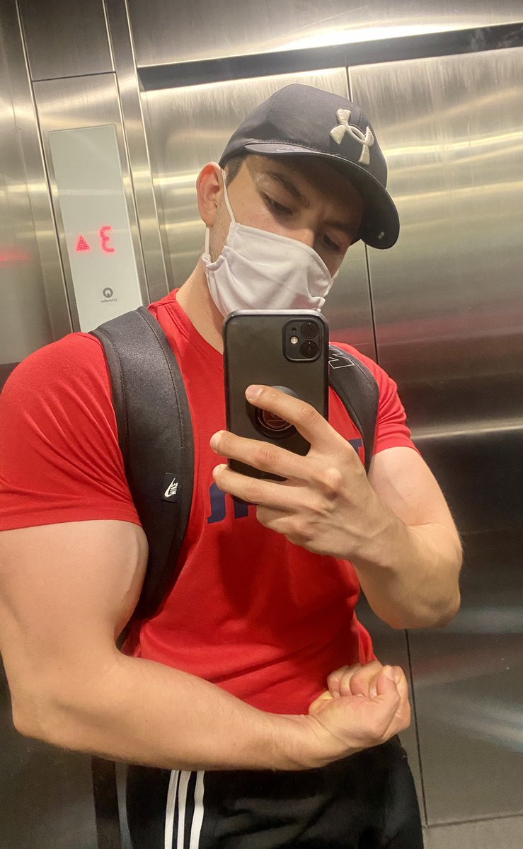 adanlpm2's tweet photo. Elige ser siempre optimista 💪🏻💪🏻 https://t.co/XGq0w71Egi