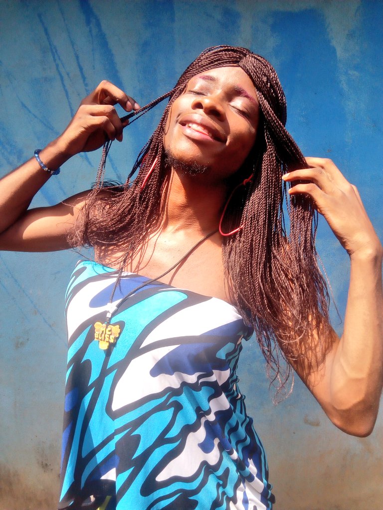 Blissvisualm's tweet photo. I am that fine geh that always worry your boyfriend βοΈπππ€π€.
#blisscomedyskit #singletguy
Video on tiktok @officialmcbliss https://t.co/aoSxkJ0qZV