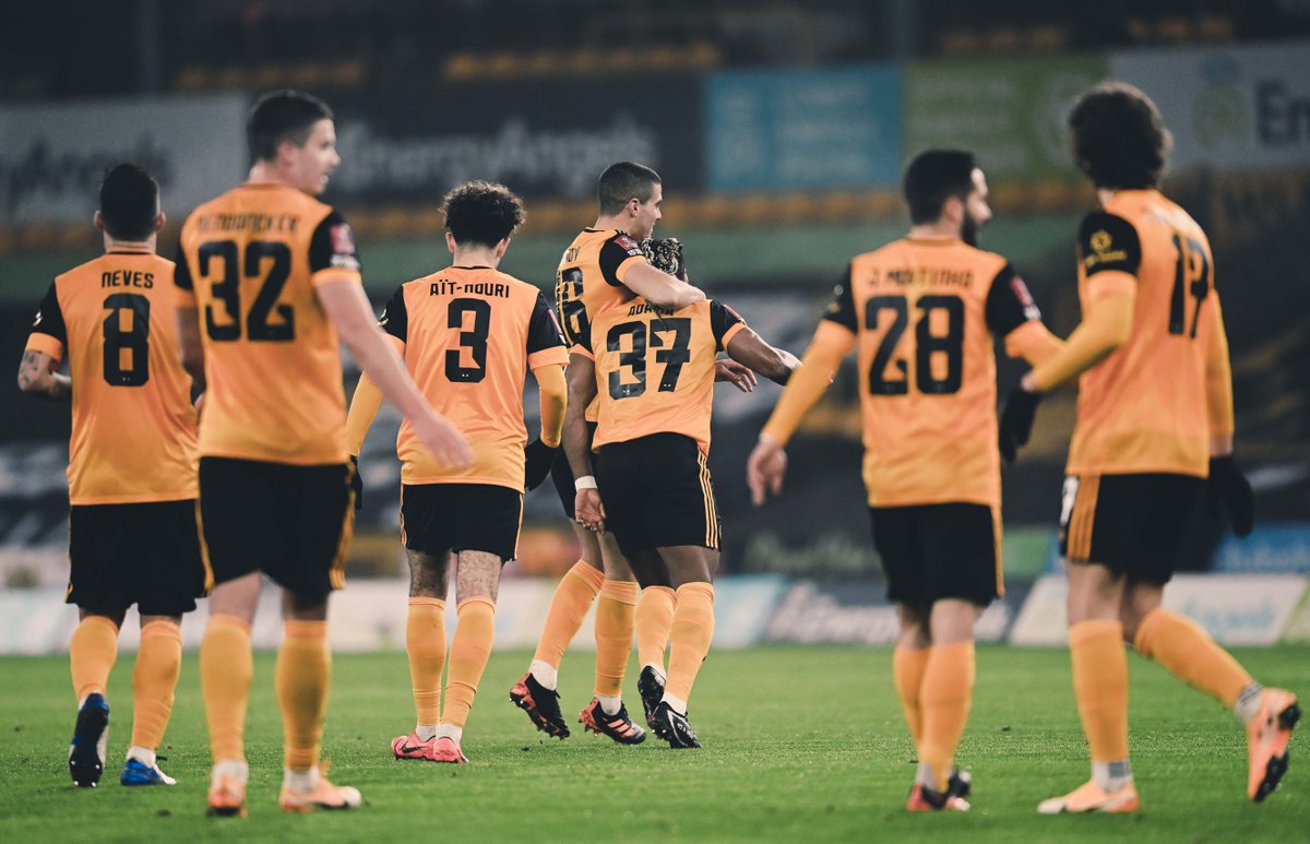 Wolves's tweet photo. ✅ Win
✅ Clean sheet
✅ Fourth round

A solid night's work at Molineux 👏 https://t.co/rnGs5gQyUg