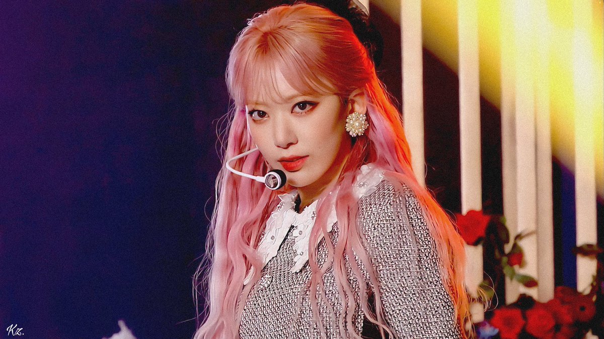 ピンク髪のIZ*ONEさくらたんは女神🌸 #宮脇咲良 #IZONE