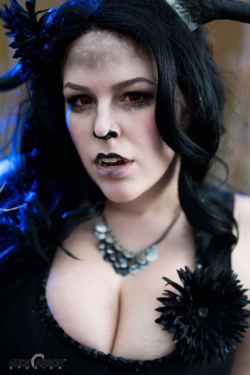 The first, and my personal least favorite: crop and hide. The subject's body is often partially hidden behind scenery or other people to minimize them, and close up shots are cropped extremely specifically to avoid showing too many fat features, like large arms Nude Carbon