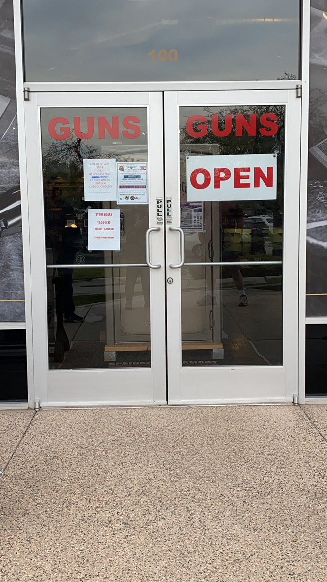 RobSchneider's tweet photo. Sales have never been better! https://t.co/YKUXFc4Sh2