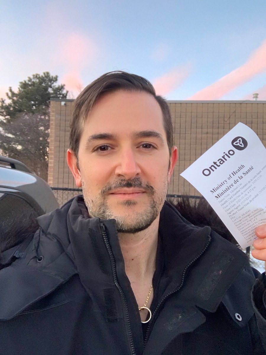 COVID-19 vaccine today!!!   Nicely organized, easy to do, and painless!!!  ⁦<a href="/CollingwoodHosp/">CollingwoodGMHosp</a>⁩ ⁦<a href="/cgmhf/">CGMHFoundation</a>⁩ ⁦@TeamRVH⁩