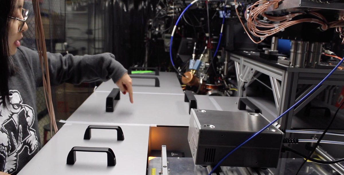 Check out these awesome pictures from today's tour of the UMD Quantum Computing Lab at #GradMapWW21!! Now off to join the quantum showcase panel at The Conference for Undergraduate Underrepresented Minorities in Physics (CU2MIP)