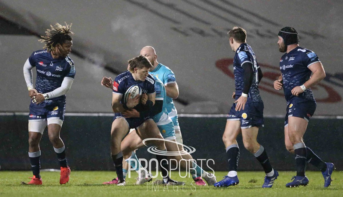 ggf_photos's tweet photo. Great win for @SaleSharksRugby v @WorcsWarriors @ProSportsImages @premrugby @ChampionsCup #SHARKSLIVE #SALvWOR #YourSharks #GallagherPrem @fafdeklerk @Acronis @WorcsWarriors @CanonUKandIE https://t.co/bya97SgatK